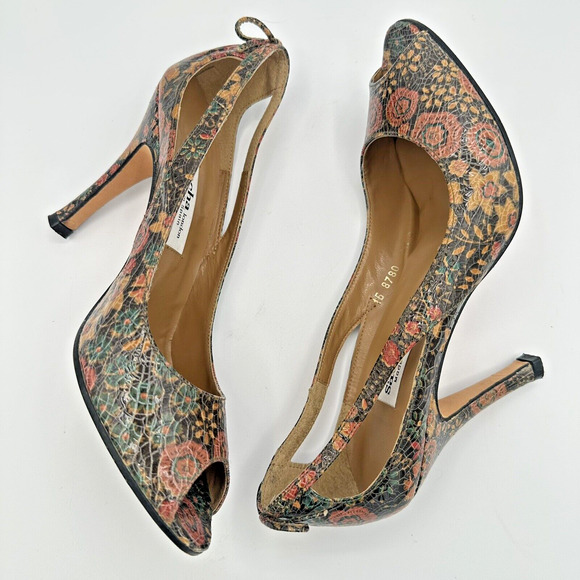 Sacha London Floral Embossed Leather Peep Toe Heels Womens 6.5 Preppy Minimalist - Picture 7 of 11